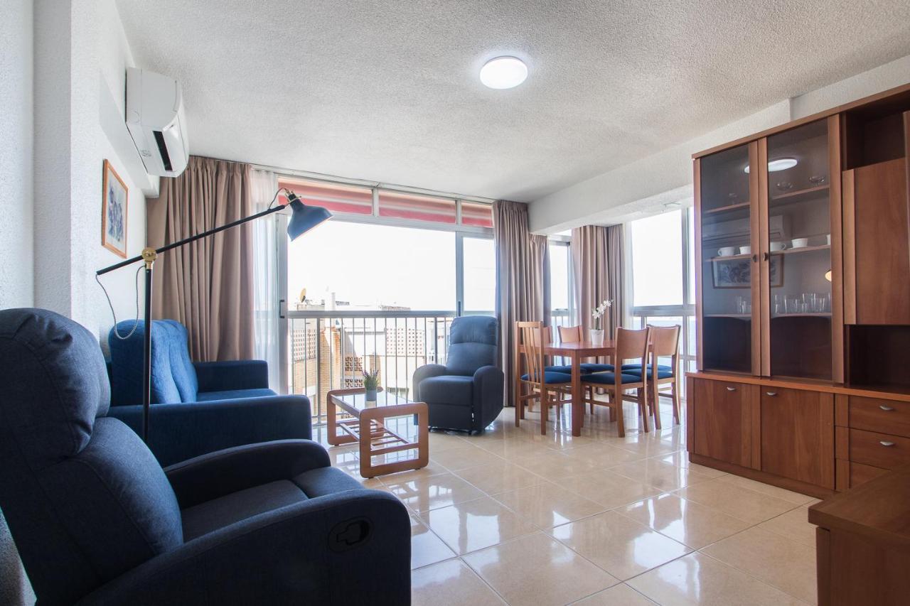 Apartamentos Las Carabelas Бенидорм Екстериор снимка