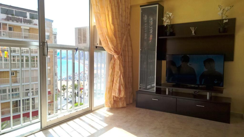 Apartamentos Las Carabelas Бенидорм Екстериор снимка