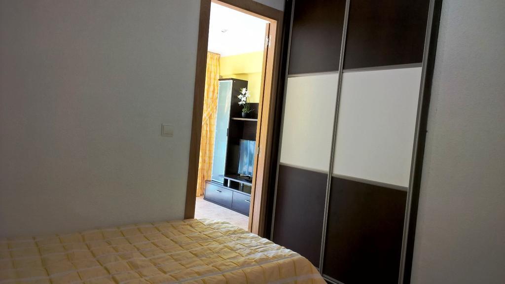 Apartamentos Las Carabelas Бенидорм Екстериор снимка